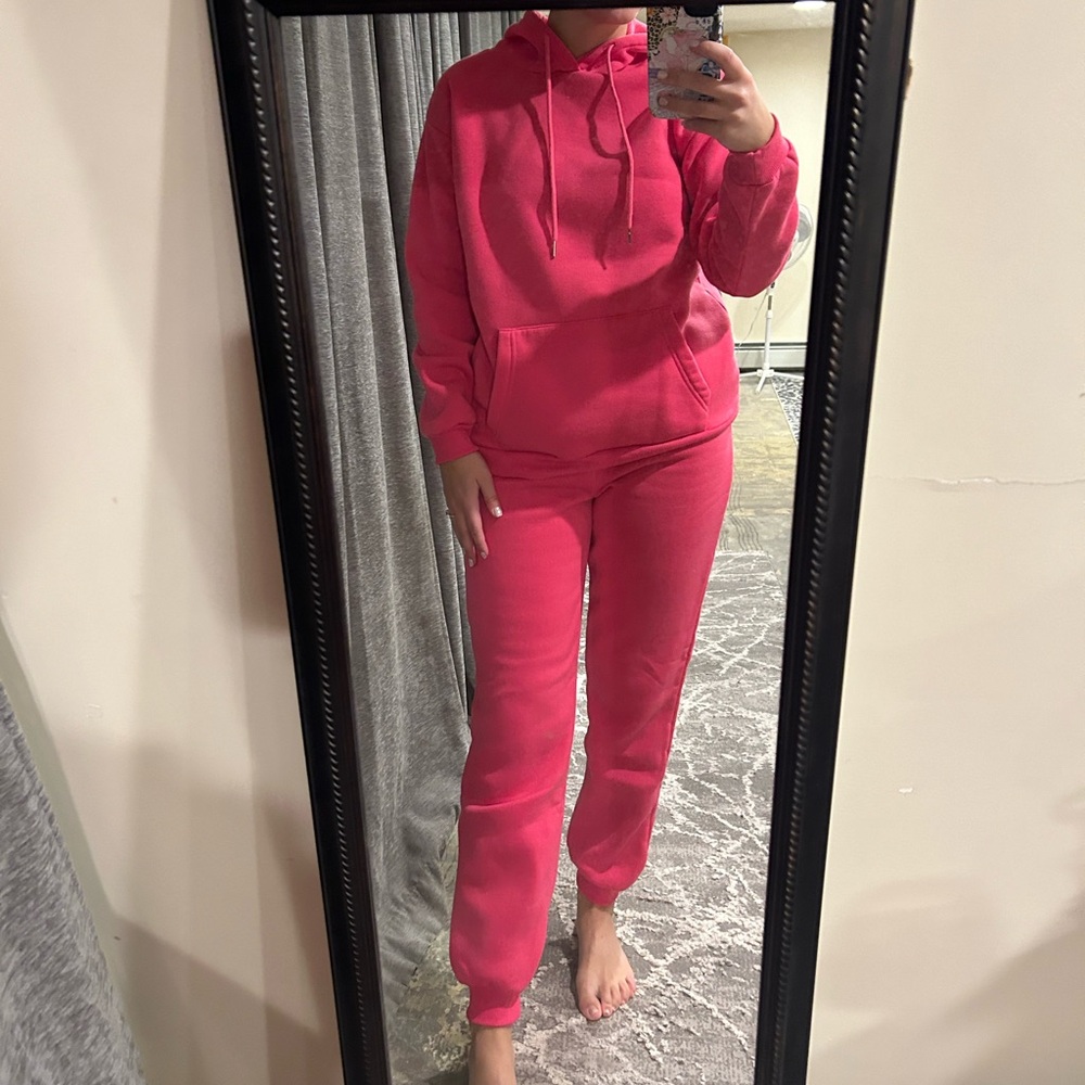 HOT PINK SWEAT SUIT